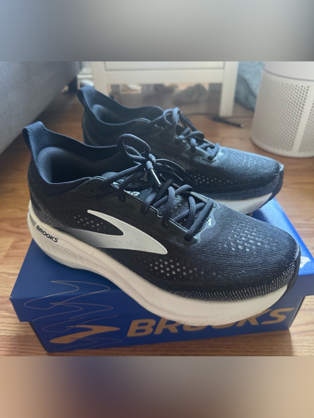 Brooks Glycerin GTS 23 Black Mens 9.5 2E
